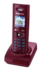 Телефон Panasonic KX-TGA820RUR (трубка к телефонам серии KX-TG82xx; красный) ― Компьютерная фирма Меридиан